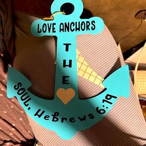 Love anchor s the soul